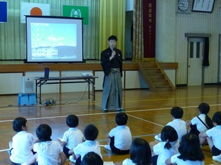 能楽:小島さん.jpg