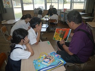 親子読書.jpg